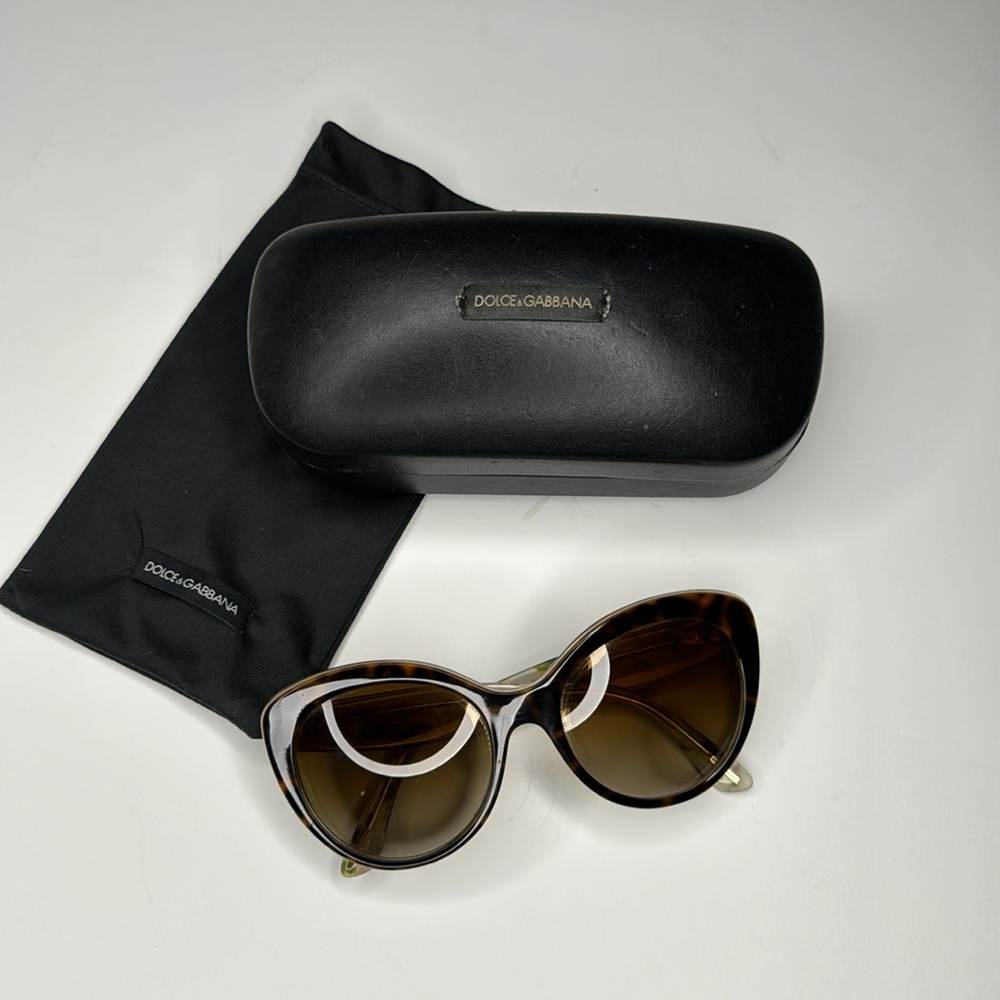 Dolce & Gabbana Oversized Cat Eye Sunglasses Brown & Floral